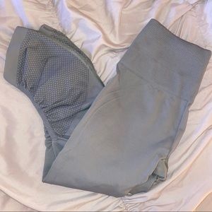 Cropped Lululemon leggings